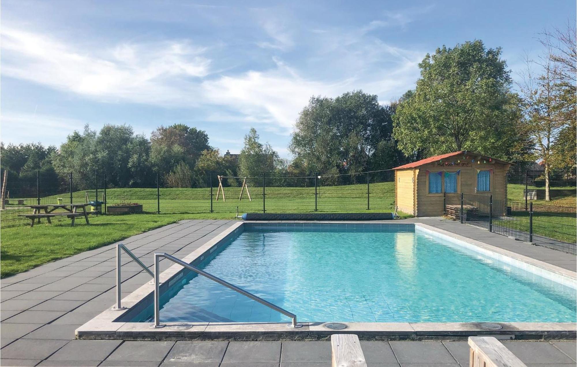 Lovely Home In Tzummarum With Wifi Экстерьер фото